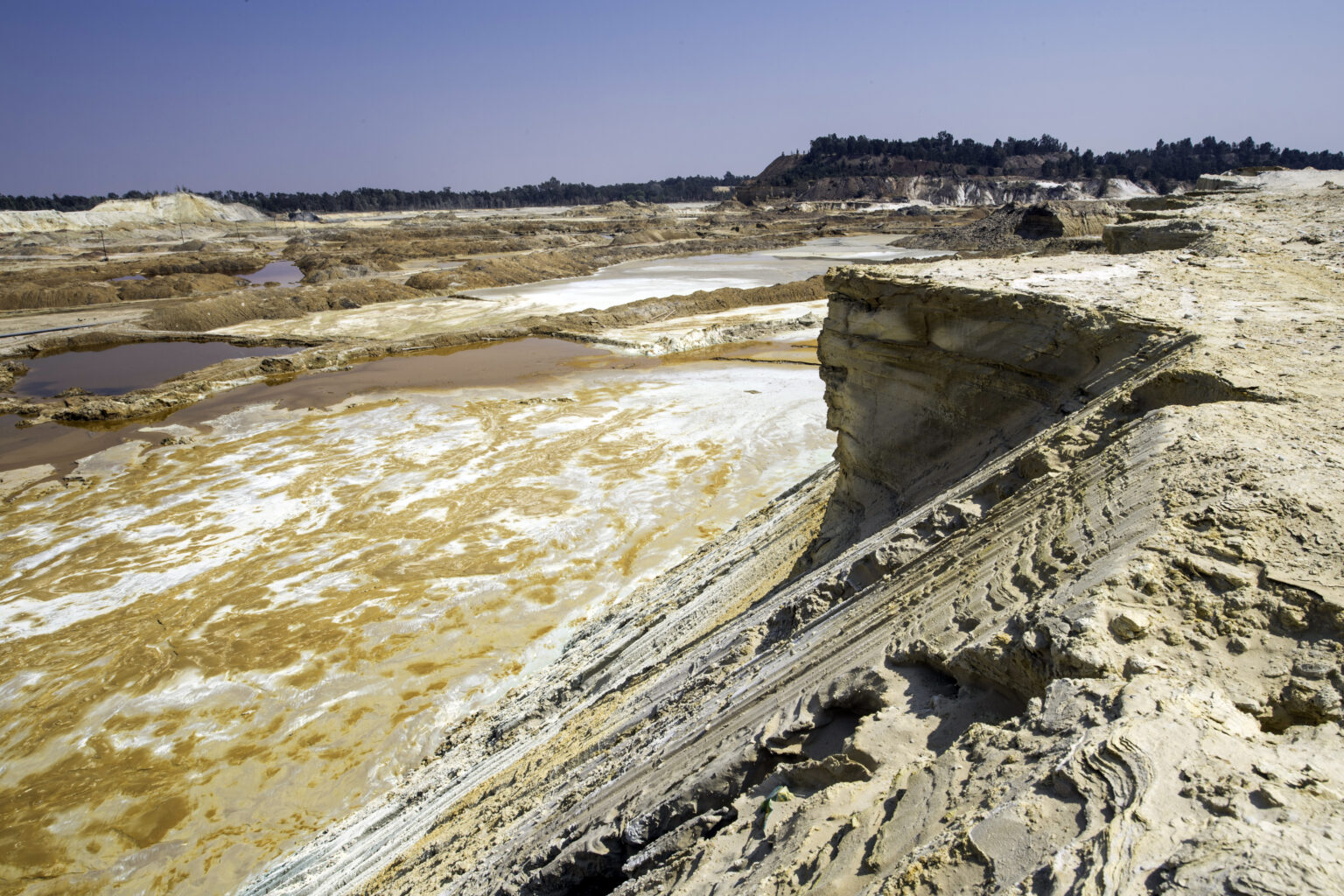 Sibanye-Stillwater leverages C5 Capital for uranium growth as Putin restricts exports